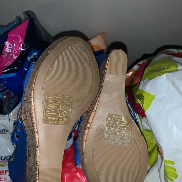 Wedge shoes - Picture 4 of 4